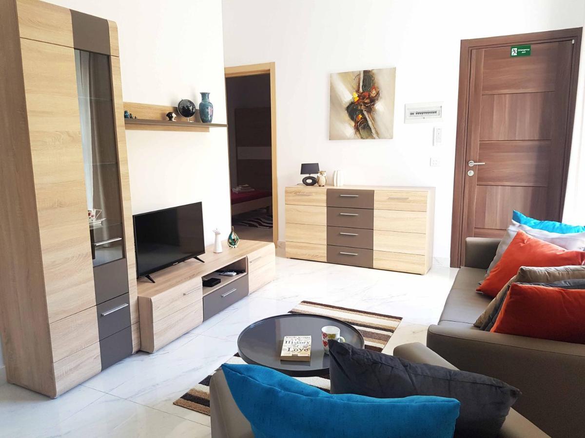 Ac1- Prime Location 3 Bedroom Apt In St.Julian'S Saint Julian's Exterior photo